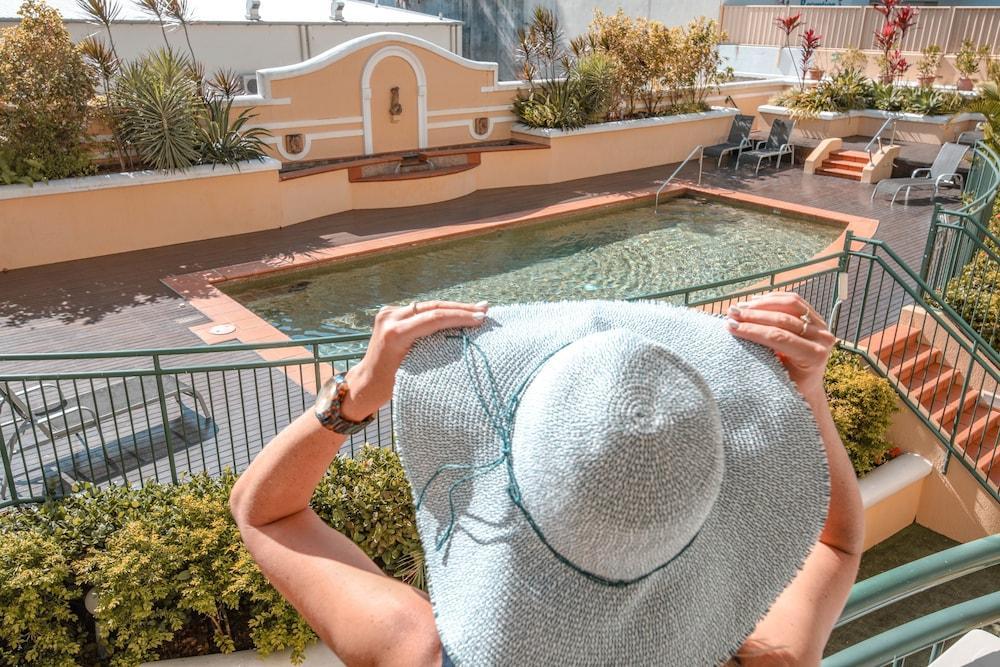 Il Palazzo Holiday Apartments Cairns Eksteriør bilde