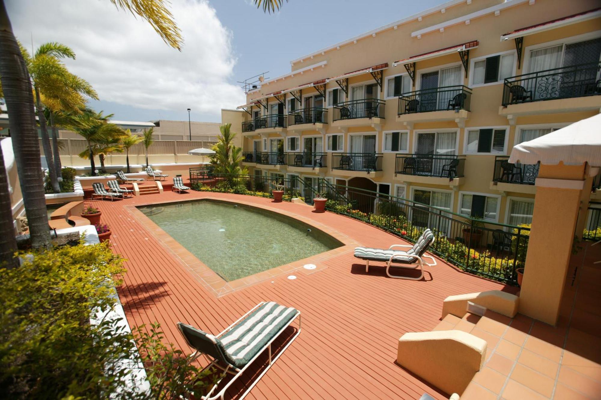 Il Palazzo Holiday Apartments Cairns Eksteriør bilde